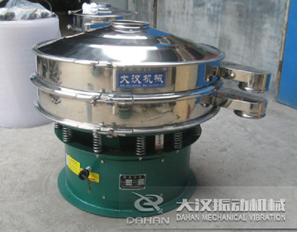 振動(dòng)篩分機(jī) 振動(dòng)篩分機(jī)